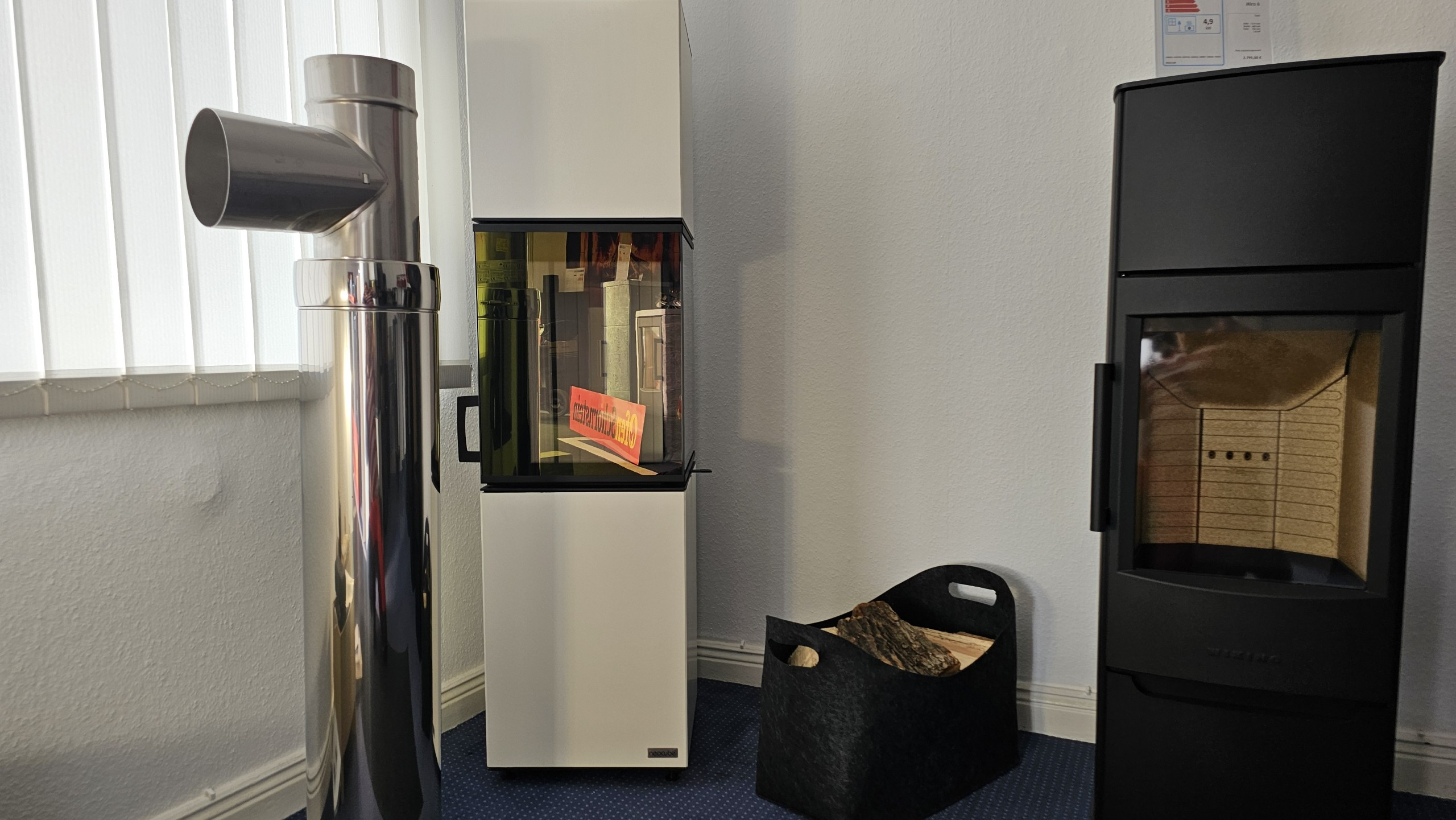 Kaminausstellung Laden Hochkamine freistehend